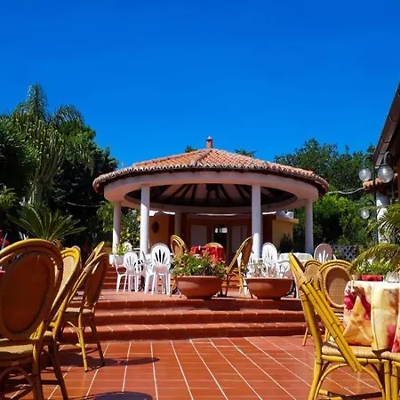 Отель Grotticelle 3*