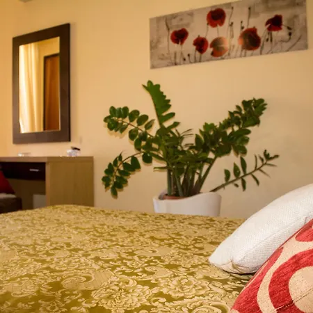 Отель Grotticelle