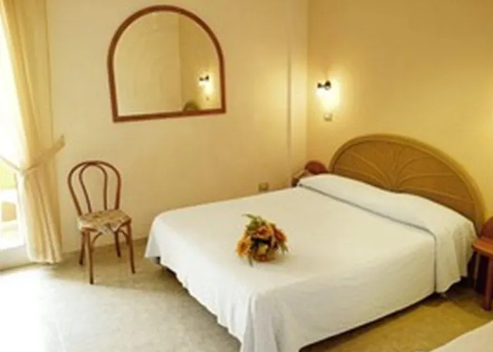 Grotticelle Hotel Capo Vaticano