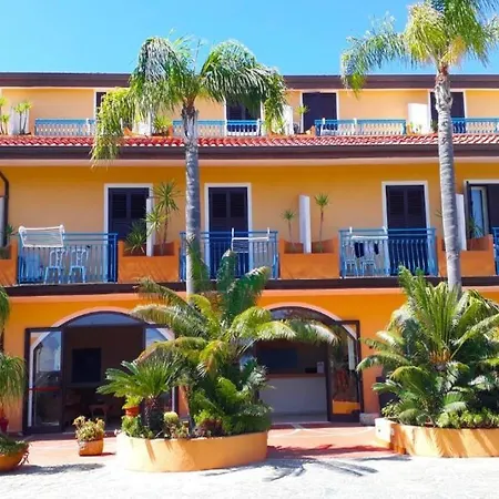 Hotel Grotticelle Capo Vaticano