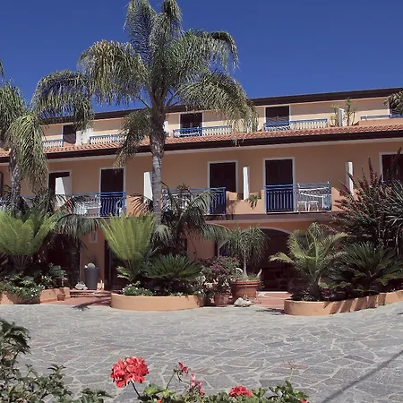 Hotel Grotticelle Capo Vaticano