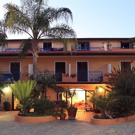 格罗蒂塞尔酒店 酒店