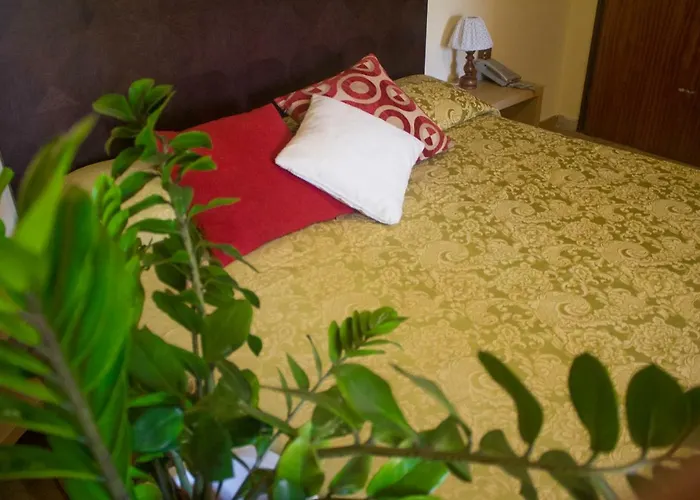 Grotticelle Capo Vaticano